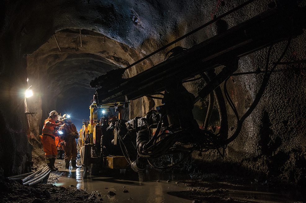 The Role of Electronics in Maximizing Productivity in Mines